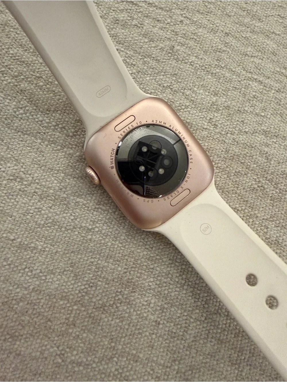 Apple Watch Series 10 Rose Gold 42mm GPS with White Sports Band